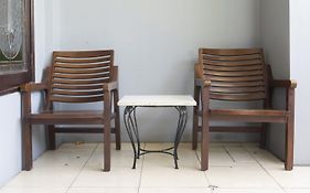 RedDoorz near Widya Mandala University